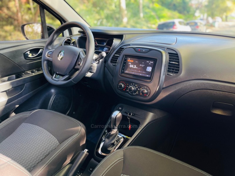CAPTUR 1.6 LIFE 16V FLEX 4P AUTOMÁTICO - 2019 - NOVO HAMBURGO