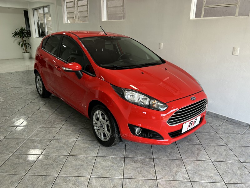 FIESTA 1.6 SE HATCH 16V FLEX 4P AUTOMÁTICO - 2016 - NOVA PRATA