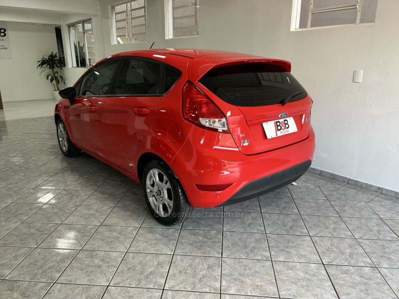 FIESTA 1.6 SE HATCH 16V FLEX 4P AUTOMÁTICO - 2016 - NOVA PRATA