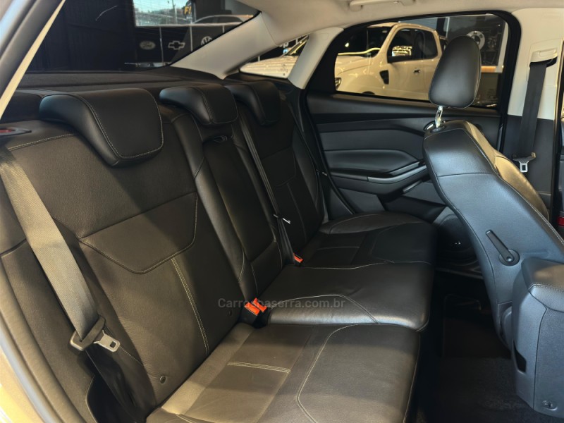 FOCUS 2.0 TITANIUM PLUS 16V FLEX 4P AUTOMÁTICO - 2019 - CAXIAS DO SUL