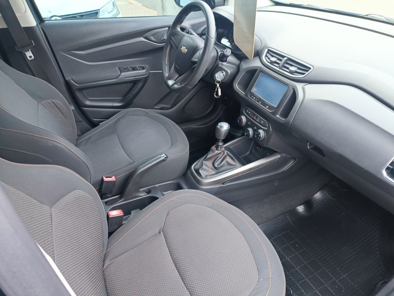 ONIX 1.4 MPFI LTZ 8V FLEX 4P MANUAL - 2014 - BOM PRINCíPIO