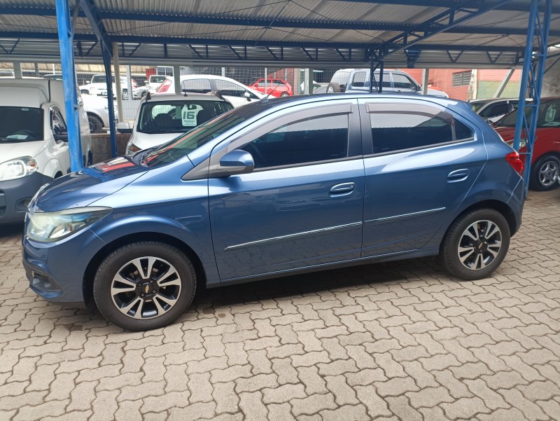 ONIX 1.4 MPFI LTZ 8V FLEX 4P MANUAL - 2014 - BOM PRINCíPIO