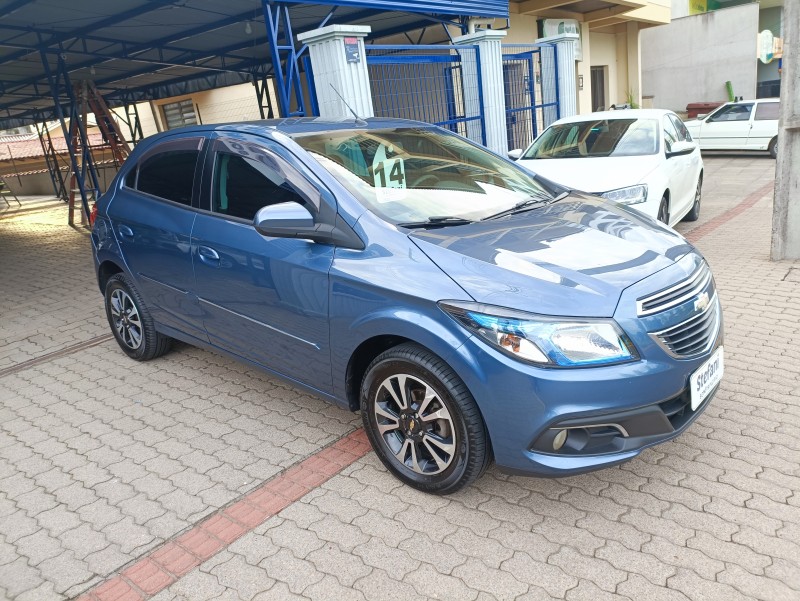ONIX 1.4 MPFI LTZ 8V FLEX 4P MANUAL - 2014 - BOM PRINCíPIO