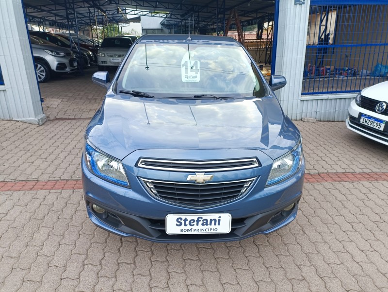 ONIX 1.4 MPFI LTZ 8V FLEX 4P MANUAL - 2014 - BOM PRINCíPIO