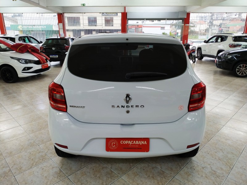 SANDERO 1.0 EXPRESSION 16V FLEX 4P MANUAL - 2015 - CAXIAS DO SUL
