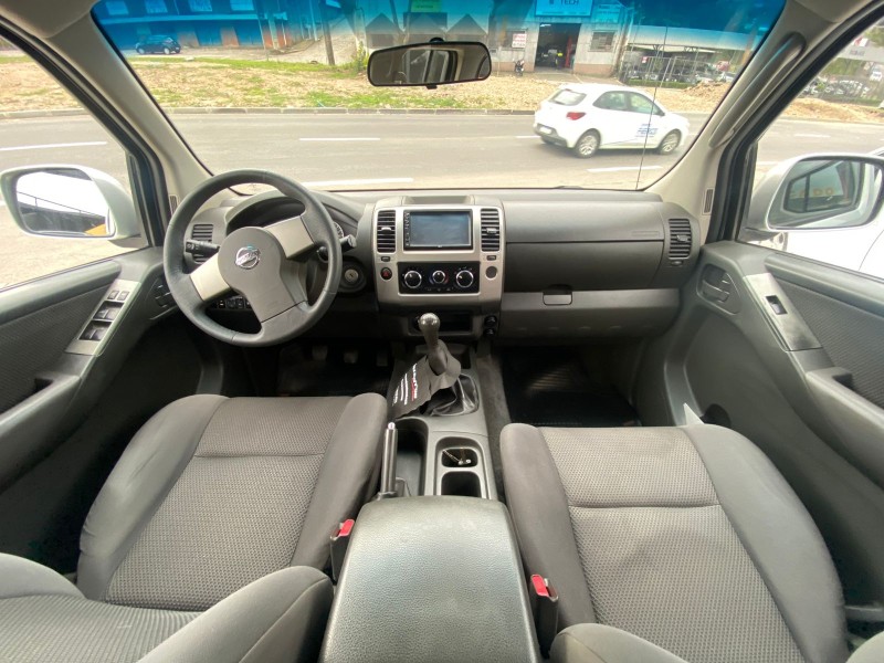 FRONTIER 2.5 S 4X4 CD TURBO ELETRONIC DIESEL 4P MANUAL - 2016 - CAXIAS DO SUL