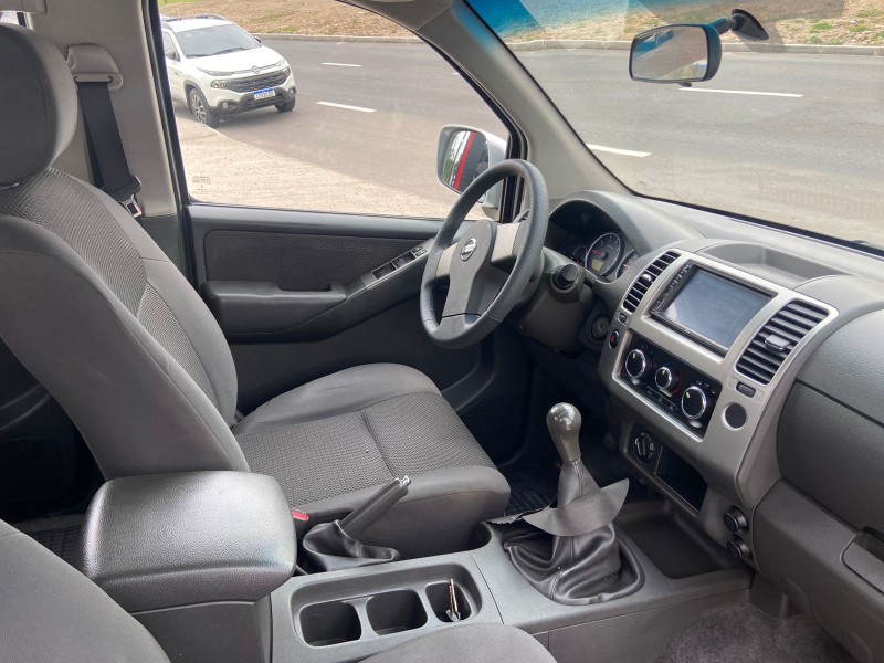 FRONTIER 2.5 S 4X4 CD TURBO ELETRONIC DIESEL 4P MANUAL - 2016 - CAXIAS DO SUL
