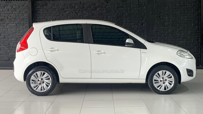 PALIO 1.6 MPI ESSENCE 16V FLEX 4P AUTOMATIZADO - 2015 - CAXIAS DO SUL