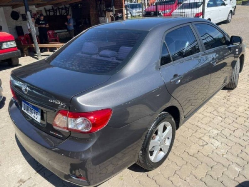 COROLLA 1.8 GLI 16V FLEX 4P AUTOMÁTICO - 2013 - CAXIAS DO SUL