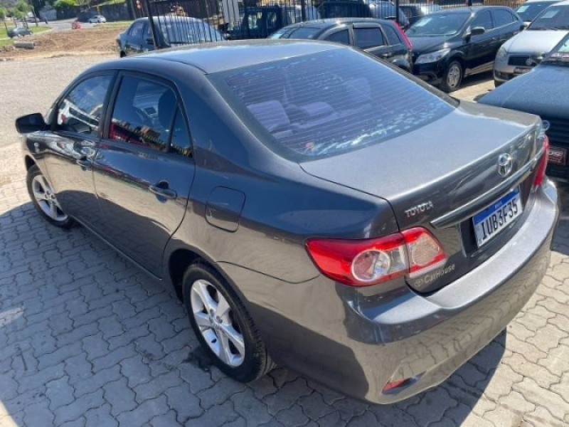 COROLLA 1.8 GLI 16V FLEX 4P AUTOMÁTICO - 2013 - CAXIAS DO SUL
