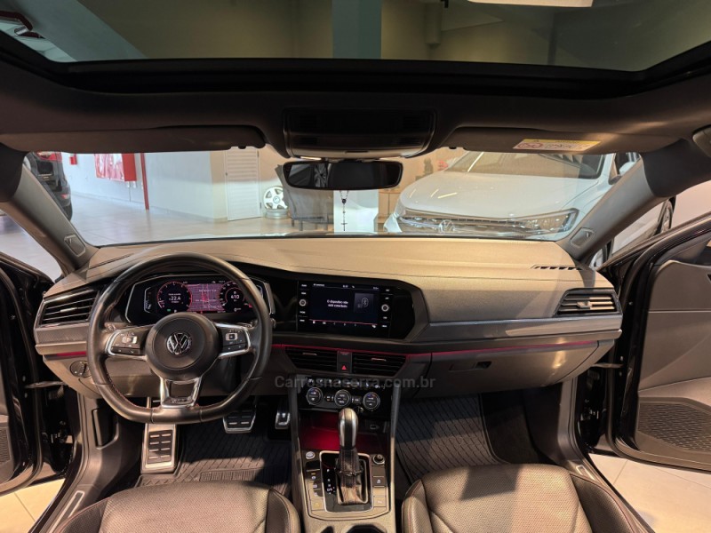 JETTA 2.0 16V TSI GLI 350 GASOLINA 4P AUTOMÁTICO - 2020 - CAXIAS DO SUL
