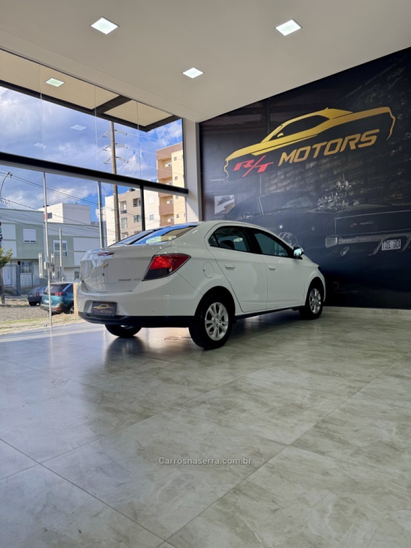 PRISMA 1.4 MPFI LTZ 8V FLEX 4P MANUAL - 2014 - CAXIAS DO SUL