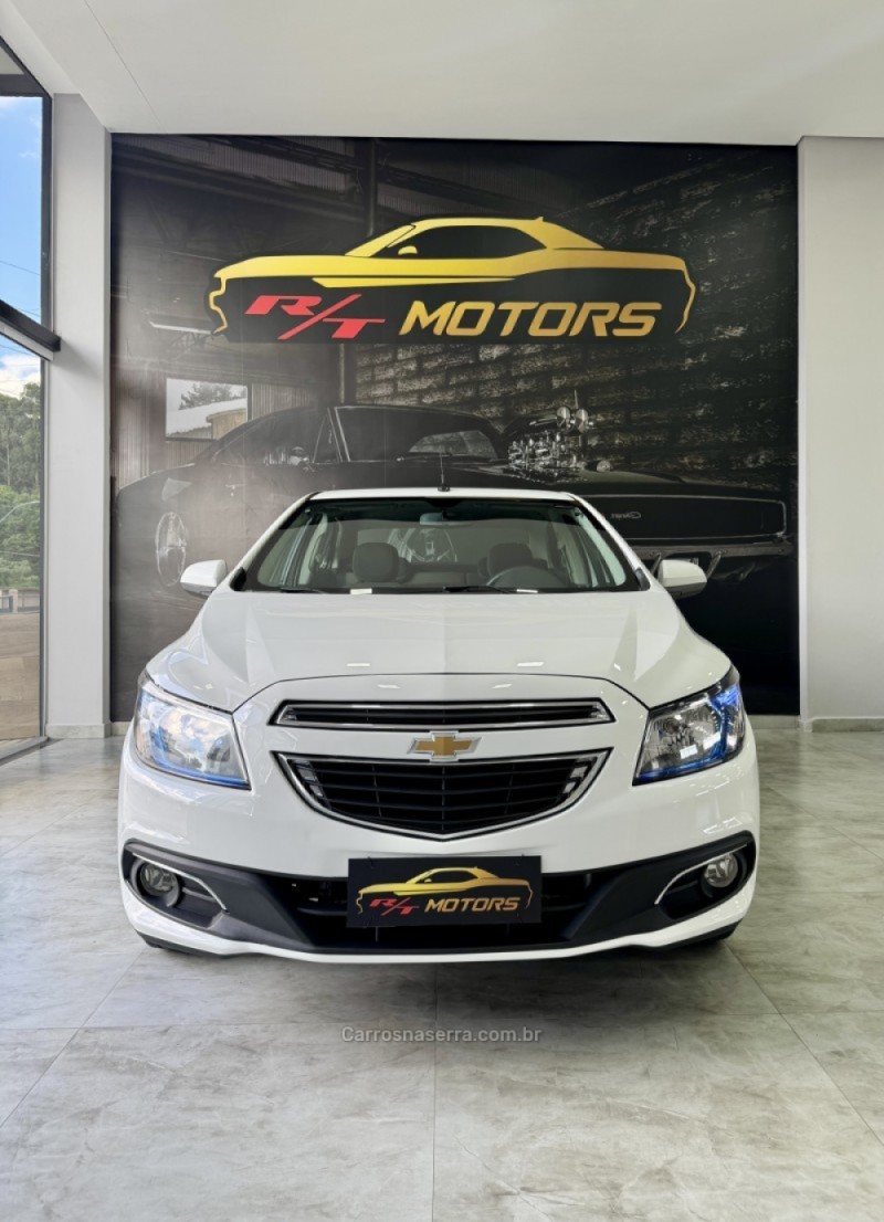 PRISMA 1.4 MPFI LTZ 8V FLEX 4P MANUAL - 2014 - CAXIAS DO SUL
