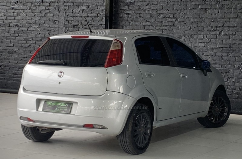 PUNTO 1.4 ATTRACTIVE 8V FLEX 4P MANUAL - 2011 - CAXIAS DO SUL