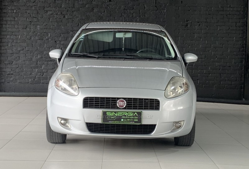 PUNTO 1.4 ATTRACTIVE 8V FLEX 4P MANUAL - 2011 - CAXIAS DO SUL
