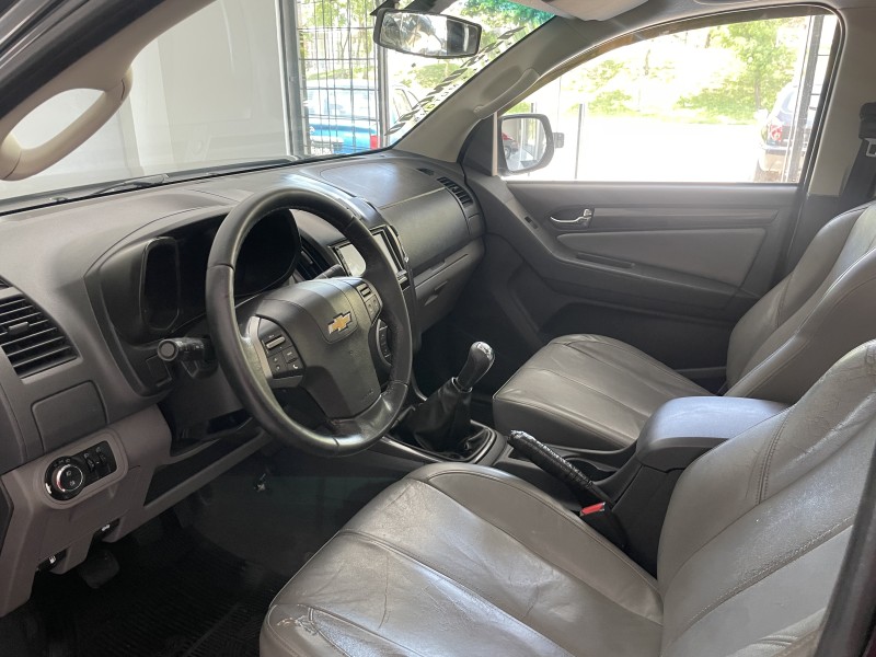 S10 2.4 LTZ 4X2 CD 8V FLEX 4P MANUAL - 2013 - CAXIAS DO SUL