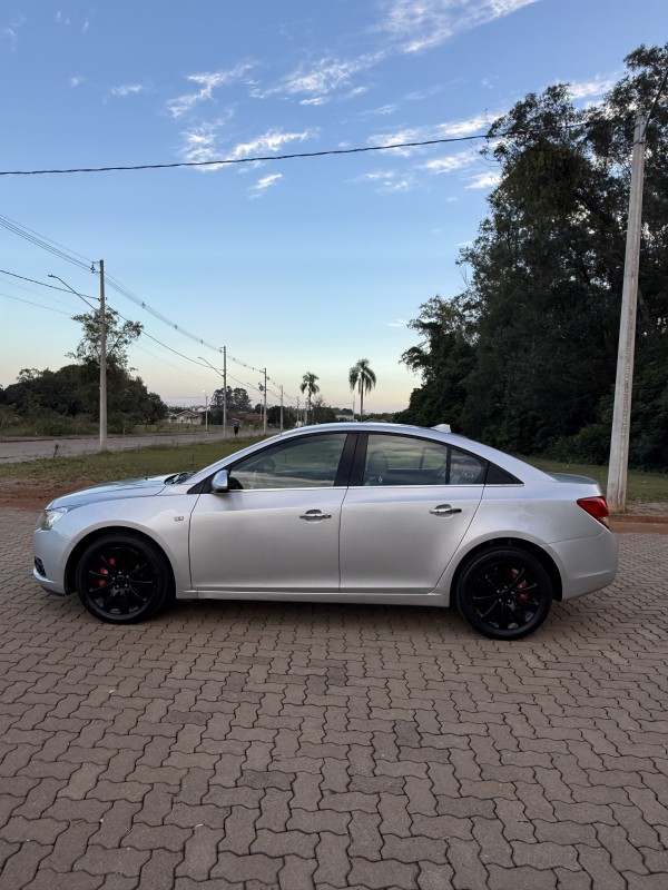 CRUZE 1.8 LTZ 16V FLEX 4P AUTOMÁTICO - 2014 - ARROIO DO MEIO