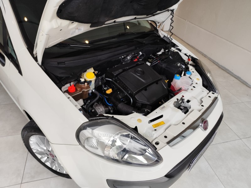 PUNTO 1.6 ESSENCE 16V FLEX 4P MANUAL - 2013 - BENTO GONçALVES