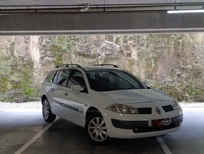 MÉGANE 1.6 DYNAMIQUE GRAND TOUR 16V FLEX 4P MANUAL - 2012 - CAXIAS DO SUL
