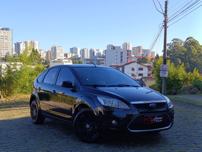 FOCUS 1.6 GLX 8V FLEX 4P MANUAL - 2011 - CAXIAS DO SUL