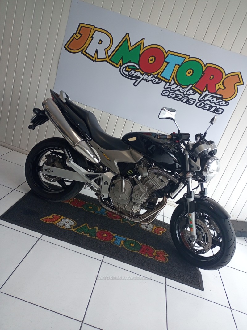 CB 600F  - 2005 - CAXIAS DO SUL