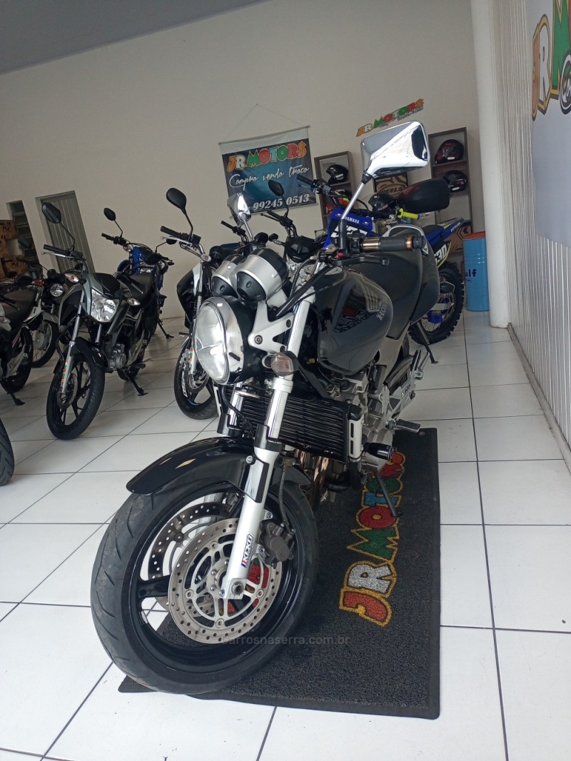 CB 600F  - 2005 - CAXIAS DO SUL