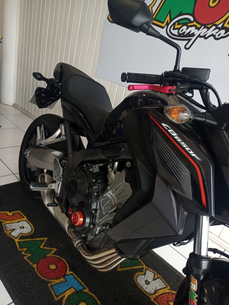 CBR 650F  - 2015 - CAXIAS DO SUL