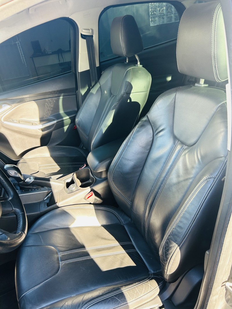 FOCUS 2.0 TITANIUM HATCH 16V FLEX 4P AUTOMÁTICO - 2015 - CAXIAS DO SUL