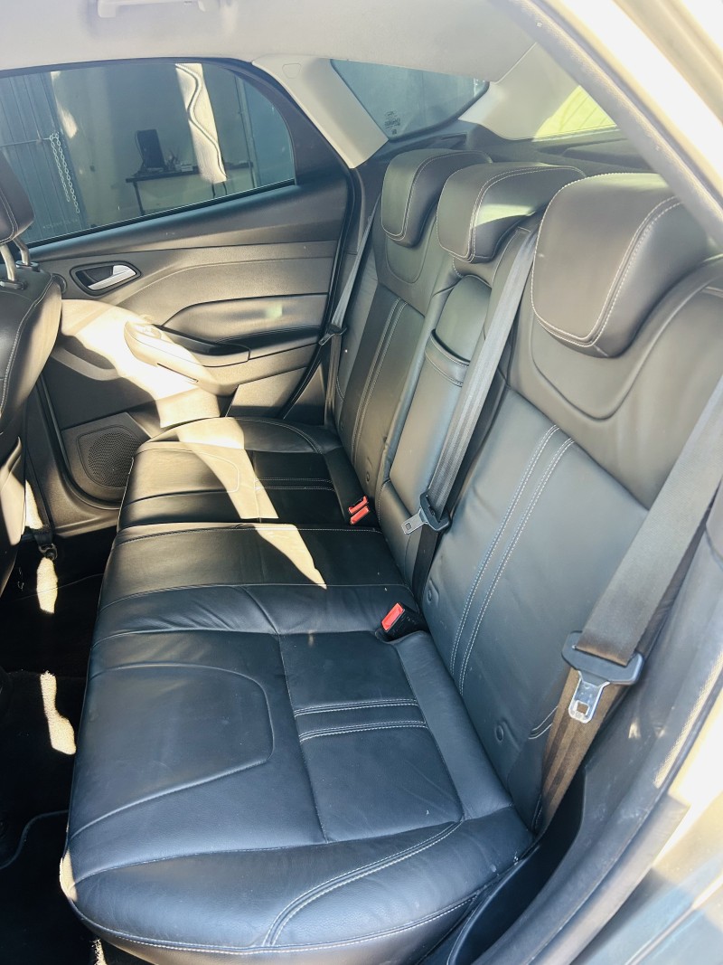 FOCUS 2.0 TITANIUM HATCH 16V FLEX 4P AUTOMÁTICO - 2015 - CAXIAS DO SUL