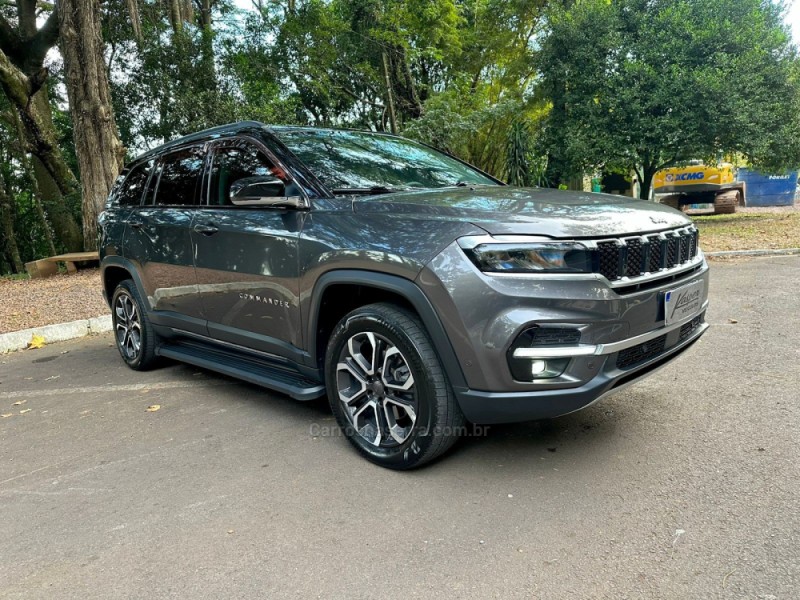 COMMANDER 2.0 LIMITED TD380 16V 4X4 TURBO DIESEL 4P AUTOMÁTICO - 2022 - DOIS IRMãOS