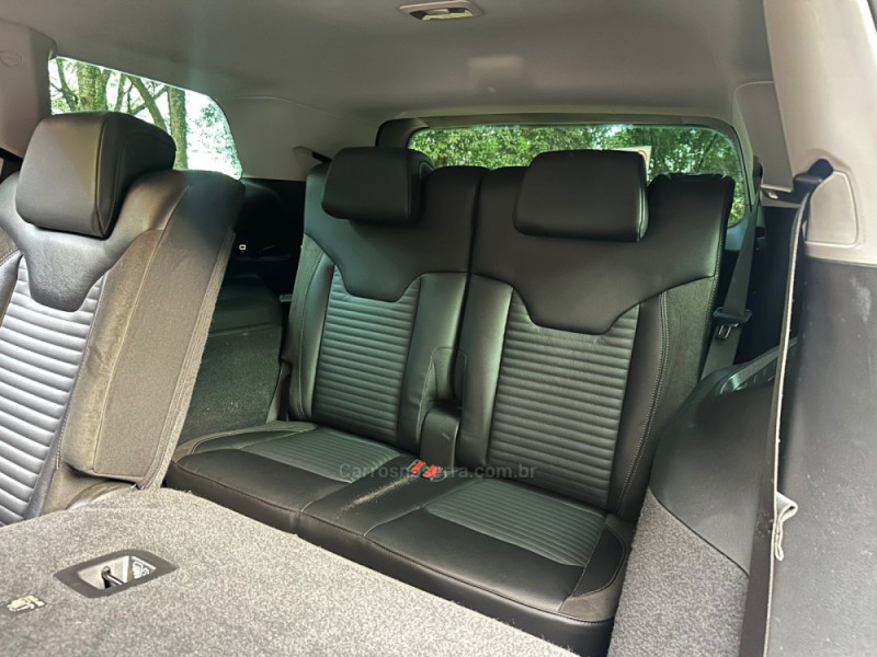 COMMANDER 2.0 LIMITED TD380 16V 4X4 TURBO DIESEL 4P AUTOMÁTICO - 2022 - DOIS IRMãOS