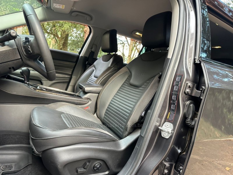 COMMANDER 2.0 LIMITED TD380 16V 4X4 TURBO DIESEL 4P AUTOMÁTICO - 2022 - DOIS IRMãOS