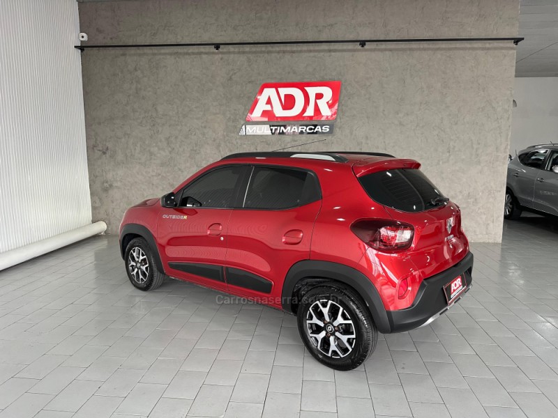KWID 1.0 12V OUTSIDER FLEX 4P MANUAL - 2023 - CAXIAS DO SUL