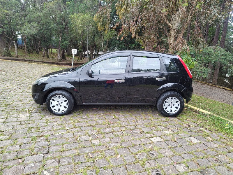 FIESTA 1.6 MPI CLASS HATCH 8V FLEX 4P MANUAL - 2011 - CAXIAS DO SUL