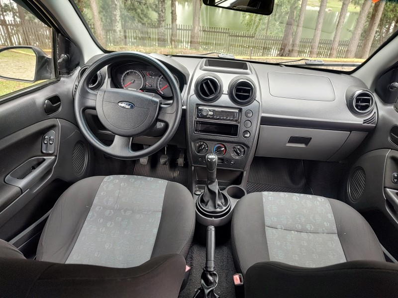 FIESTA 1.6 MPI CLASS HATCH 8V FLEX 4P MANUAL - 2011 - CAXIAS DO SUL