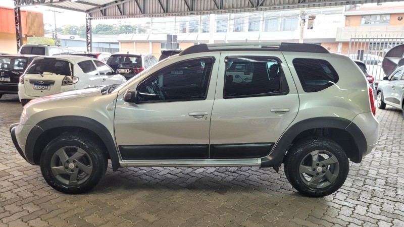DUSTER 1.6 DYNAMIQUE 4X2 16V FLEX 4P MANUAL - 2013 - GARIBALDI