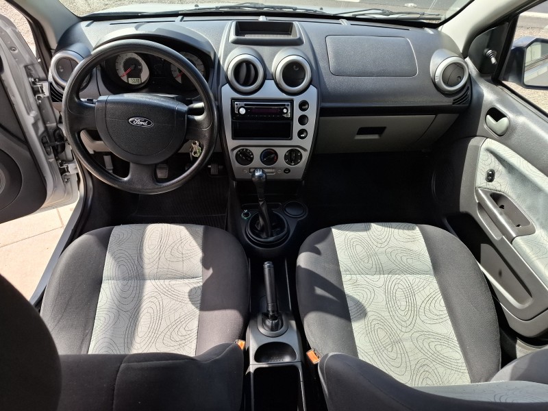 FIESTA 1.6 MPI SEDAN 8V FLEX 4P MANUAL - 2008 - FARROUPILHA