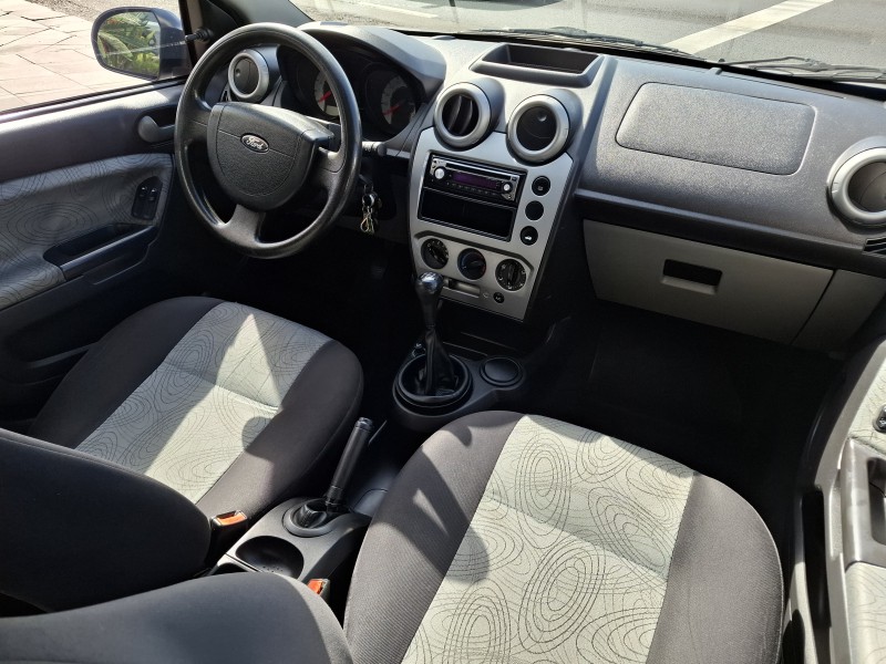 FIESTA 1.6 MPI SEDAN 8V FLEX 4P MANUAL - 2008 - FARROUPILHA