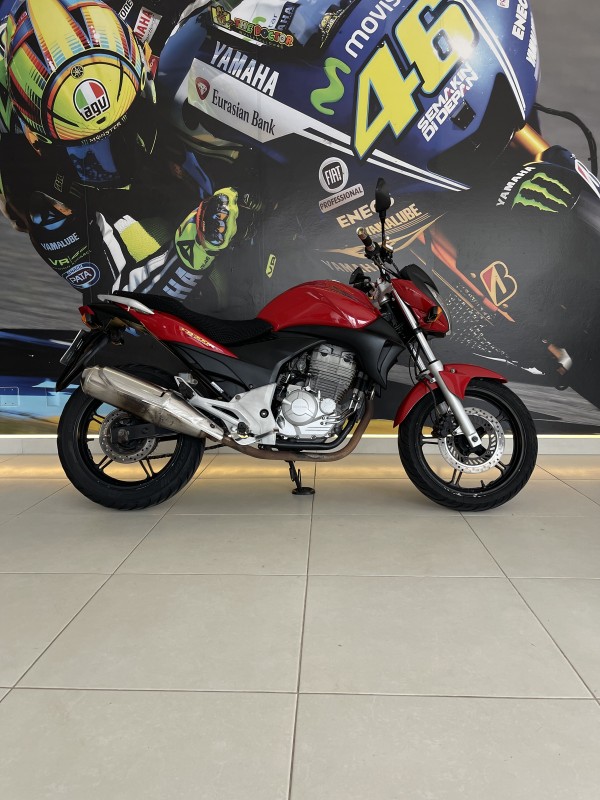 cb 300r 2012 passo fundo