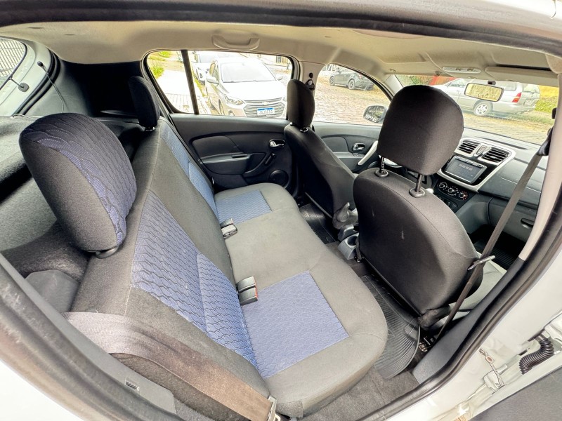 SANDERO 1.0 EXPRESSION 16V FLEX 4P MANUAL - 2016 - CAXIAS DO SUL
