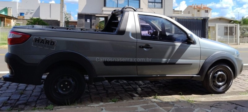 STRADA 1.8 MPI TREKKING CS 8V FLEX 2P MANUAL - 2023 - VACARIA
