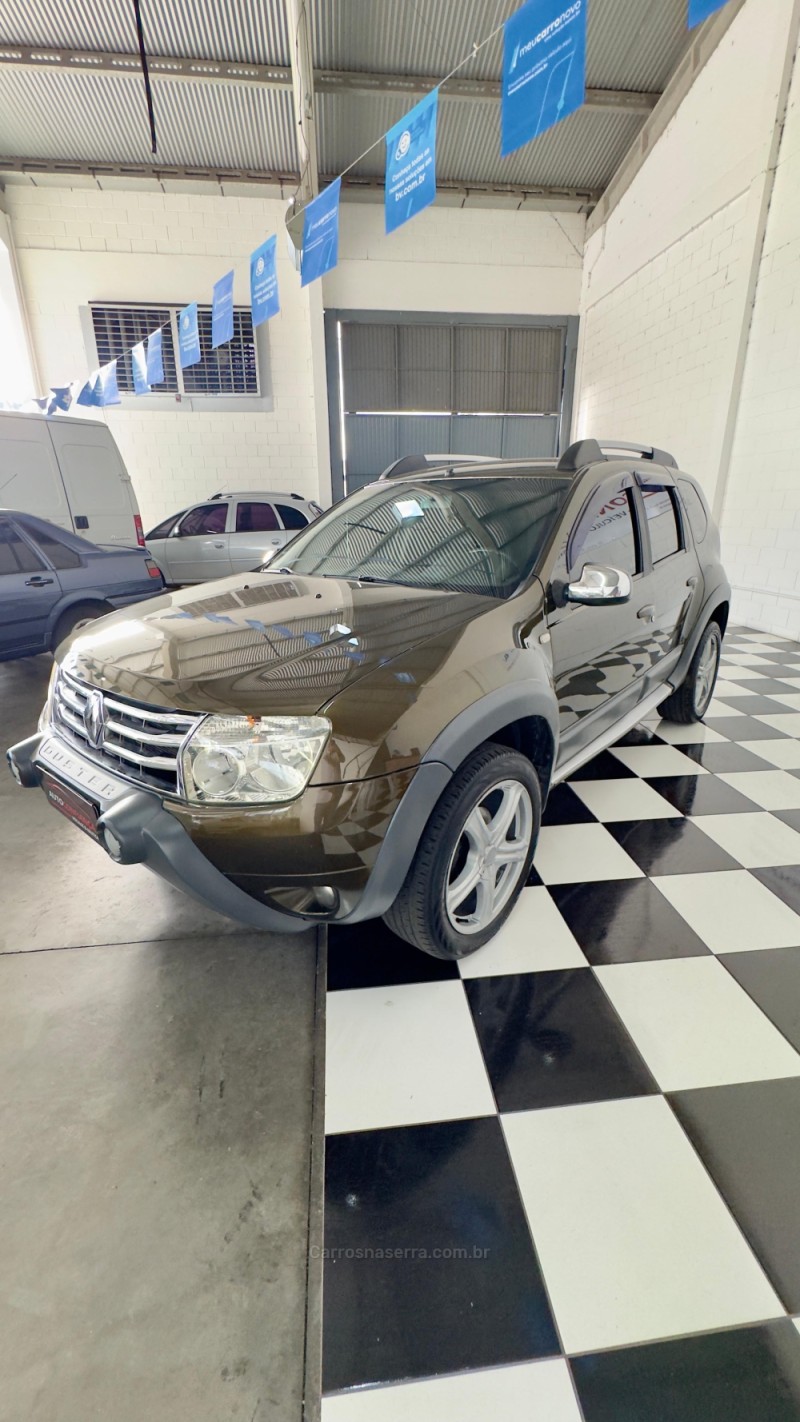 duster 2.0 dynamique 4x2 16v flex 4p manual 2014 montenegro