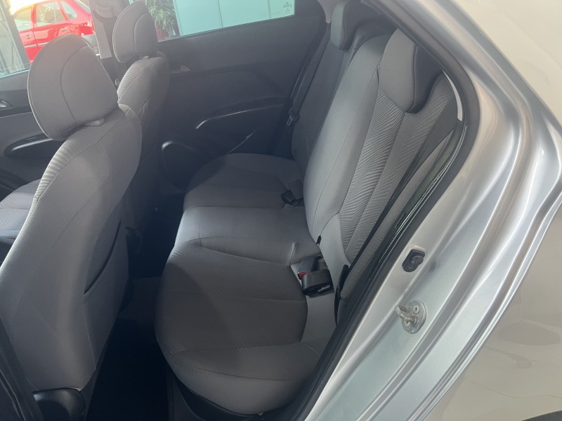 HB20 1.6 PREMIUM 16V FLEX 4P MANUAL - 2013 - PORTãO