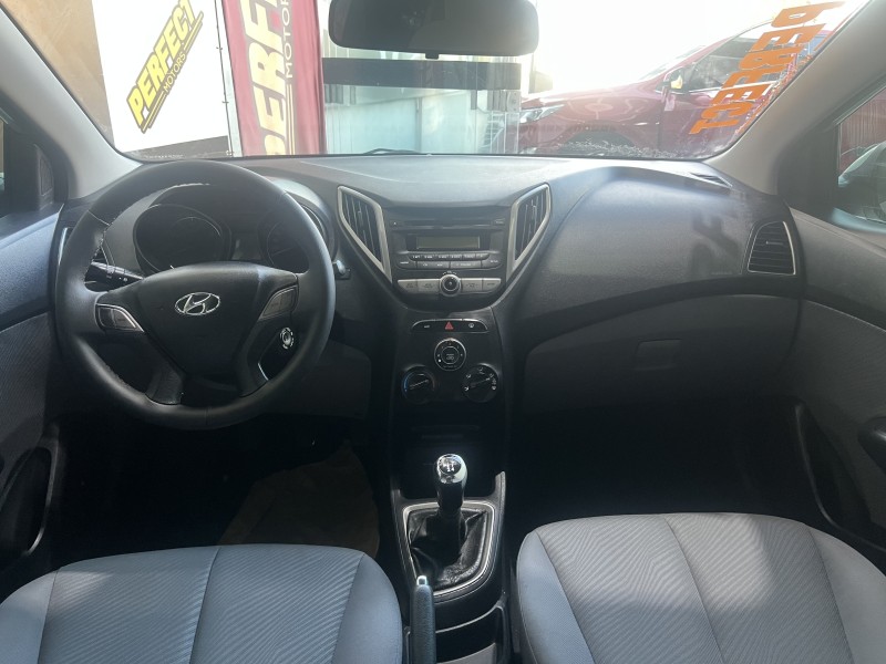 HB20 1.6 PREMIUM 16V FLEX 4P MANUAL - 2013 - PORTãO