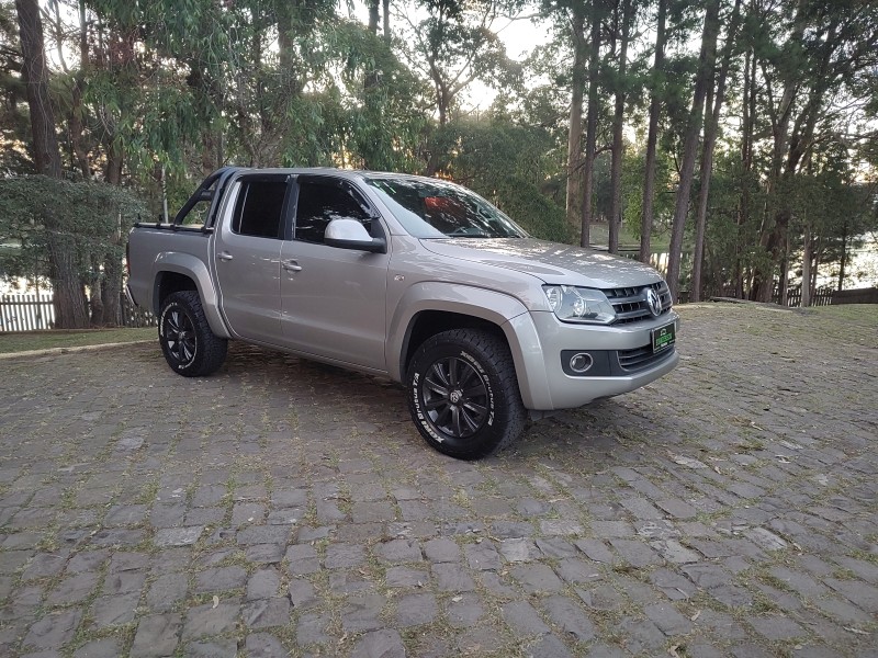 AMAROK 2.0 HIGHLINE 4X4 CD 16V TURBO INTERCOOLER DIESEL 4P MANUAL - 2011 - CAXIAS DO SUL