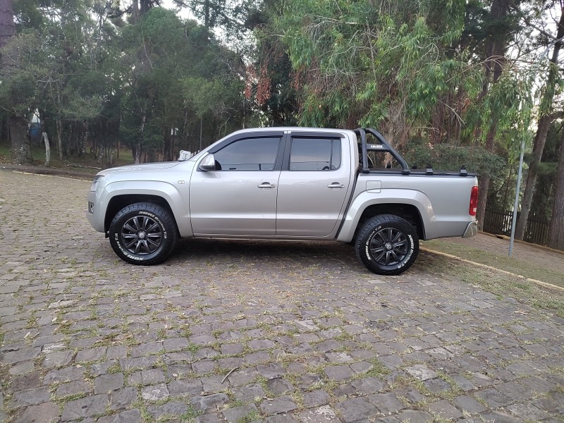 AMAROK 2.0 HIGHLINE 4X4 CD 16V TURBO INTERCOOLER DIESEL 4P MANUAL - 2011 - CAXIAS DO SUL