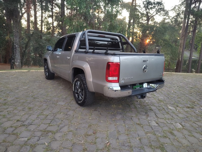 AMAROK 2.0 HIGHLINE 4X4 CD 16V TURBO INTERCOOLER DIESEL 4P MANUAL - 2011 - CAXIAS DO SUL