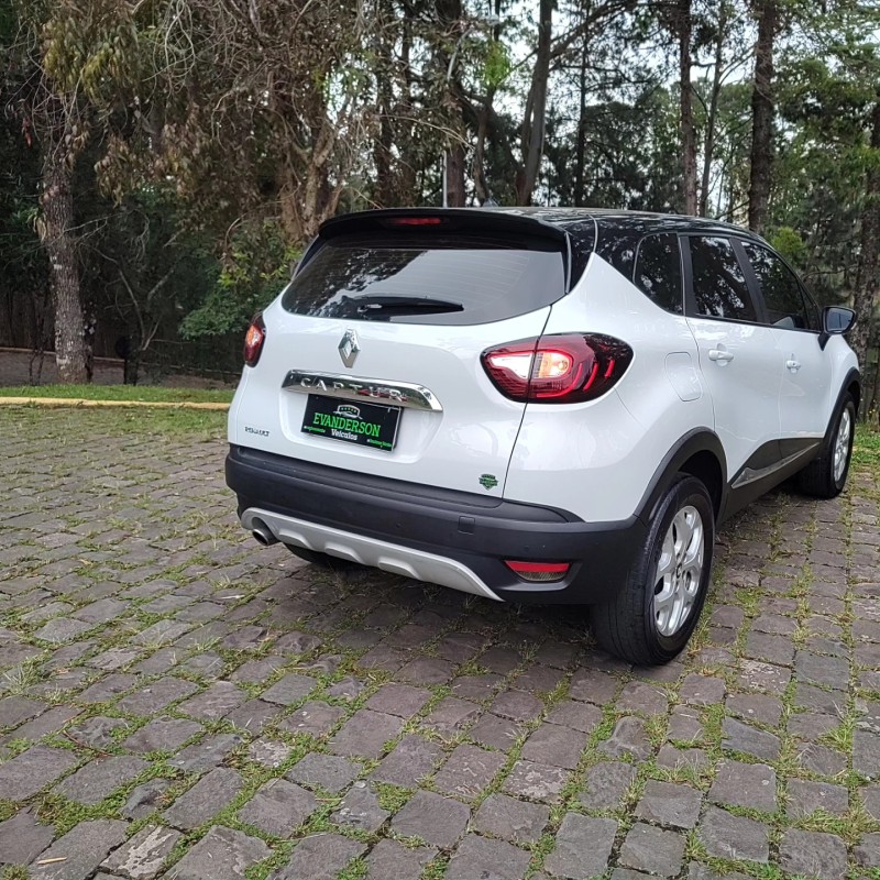 CAPTUR 1.6 16V SCE FLEX ZEN MANUAL - 2018 - CAXIAS DO SUL