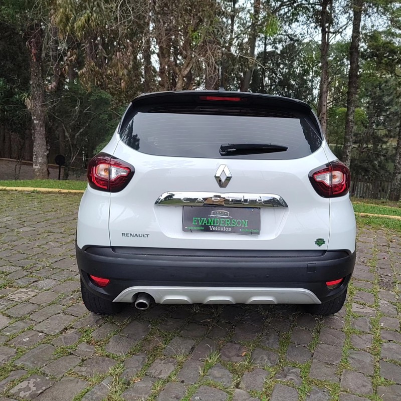 CAPTUR 1.6 16V SCE FLEX ZEN MANUAL - 2018 - CAXIAS DO SUL