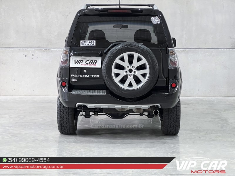 PAJERO TR4 2.0 4X4 16V 140CV FLEX 4P MANUAL - 2010 - FARROUPILHA